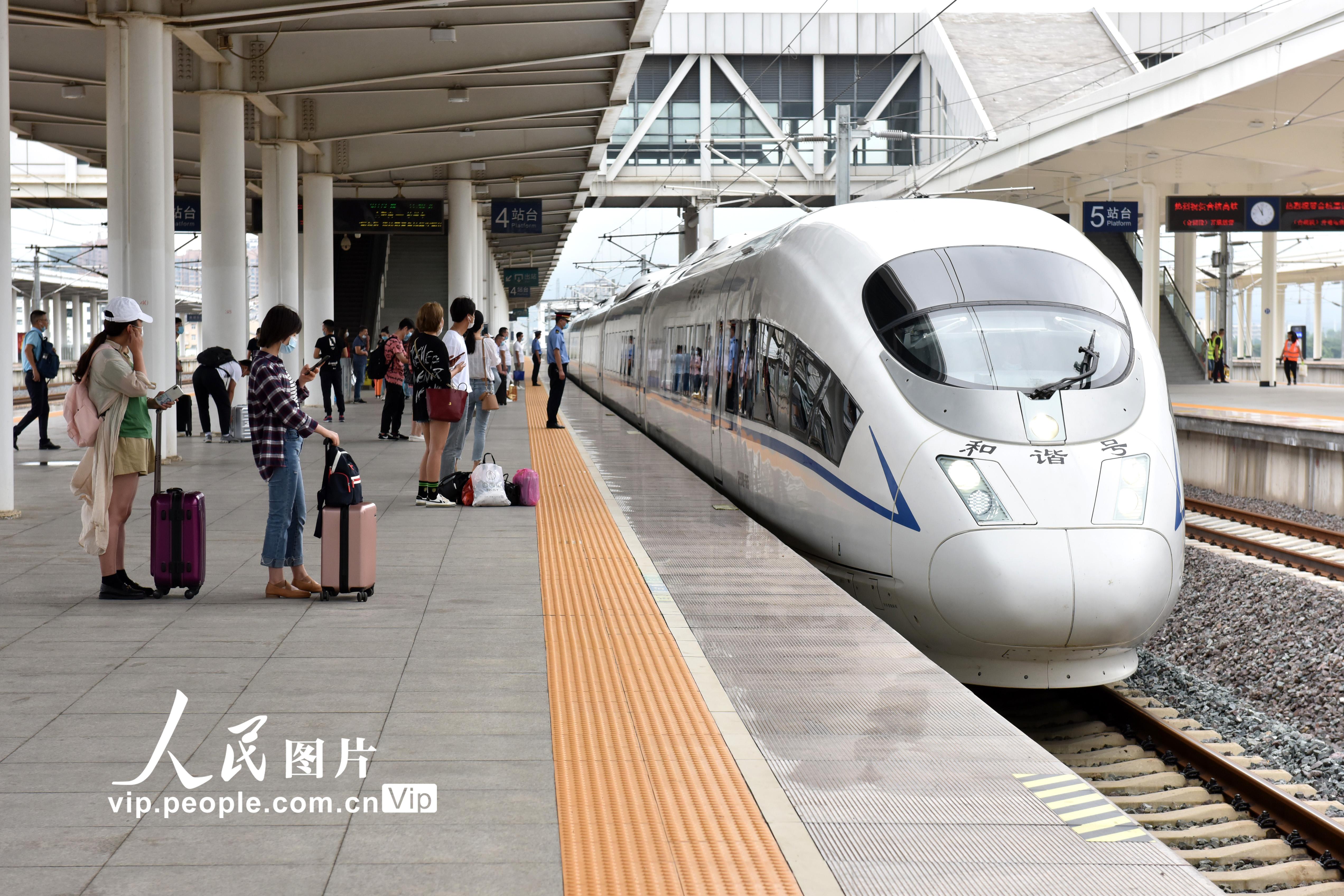 gaotie(高铁提前多久不能检票)