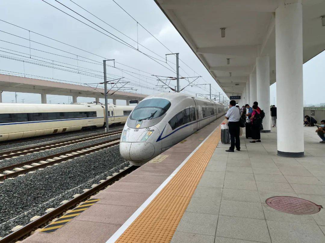 高铁出行(高铁出行旅游线路)