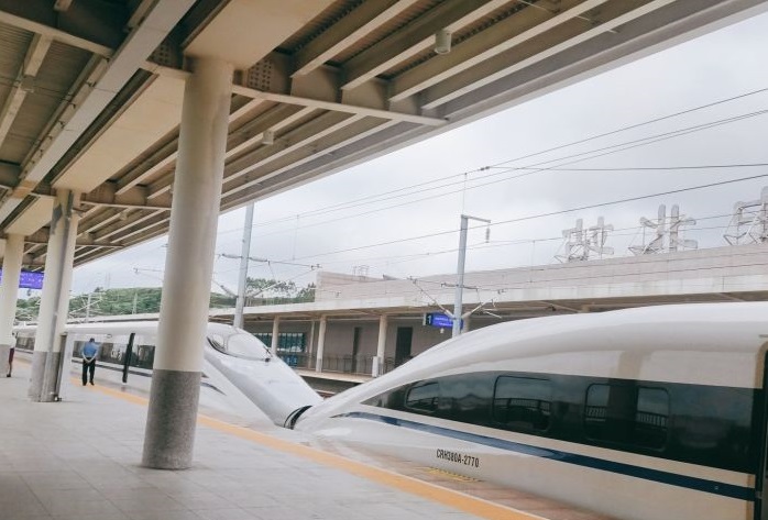 资中北站(资中北站高铁时刻表)