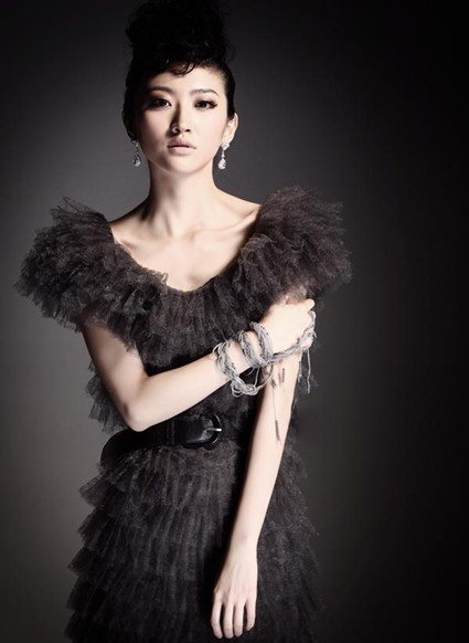 路征(路征万达的股份有多少)